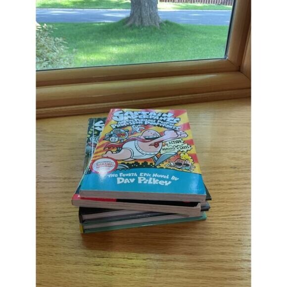 Captain Underpants Hardcover and Softcover Set Of 4 Books By Dav Pilkey - Picture 2 of 4